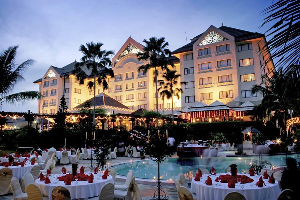 Le Grandeur Hotel Balikpapan 외부 사진